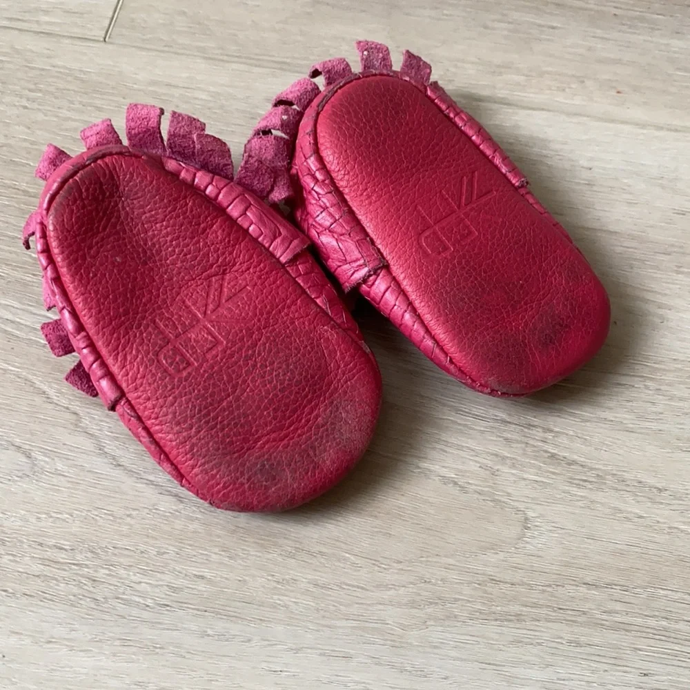 Freshly Picked Baby moccasins size 2